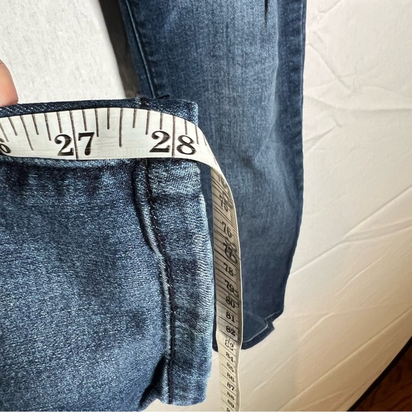 Democracy Jeans size 8 - Picture 5 of 8
